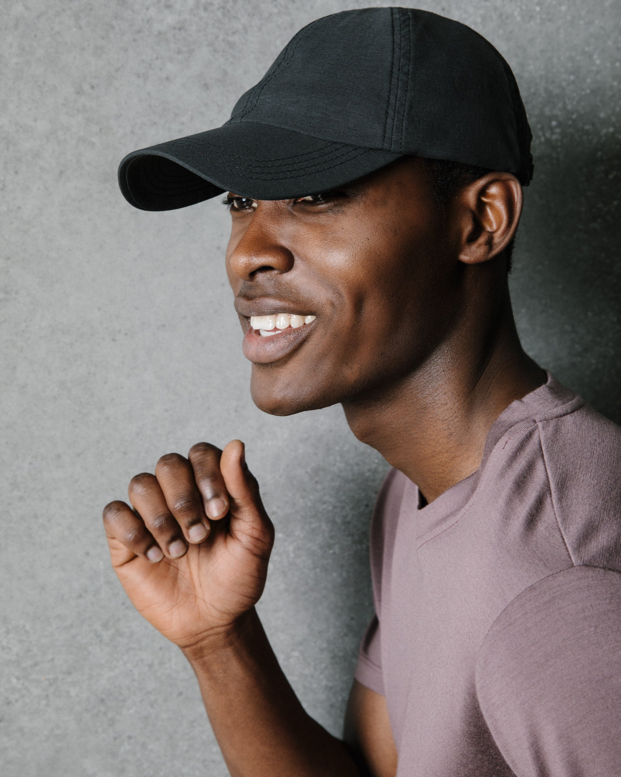 Jide in the Black F.Cloth Cap, front view