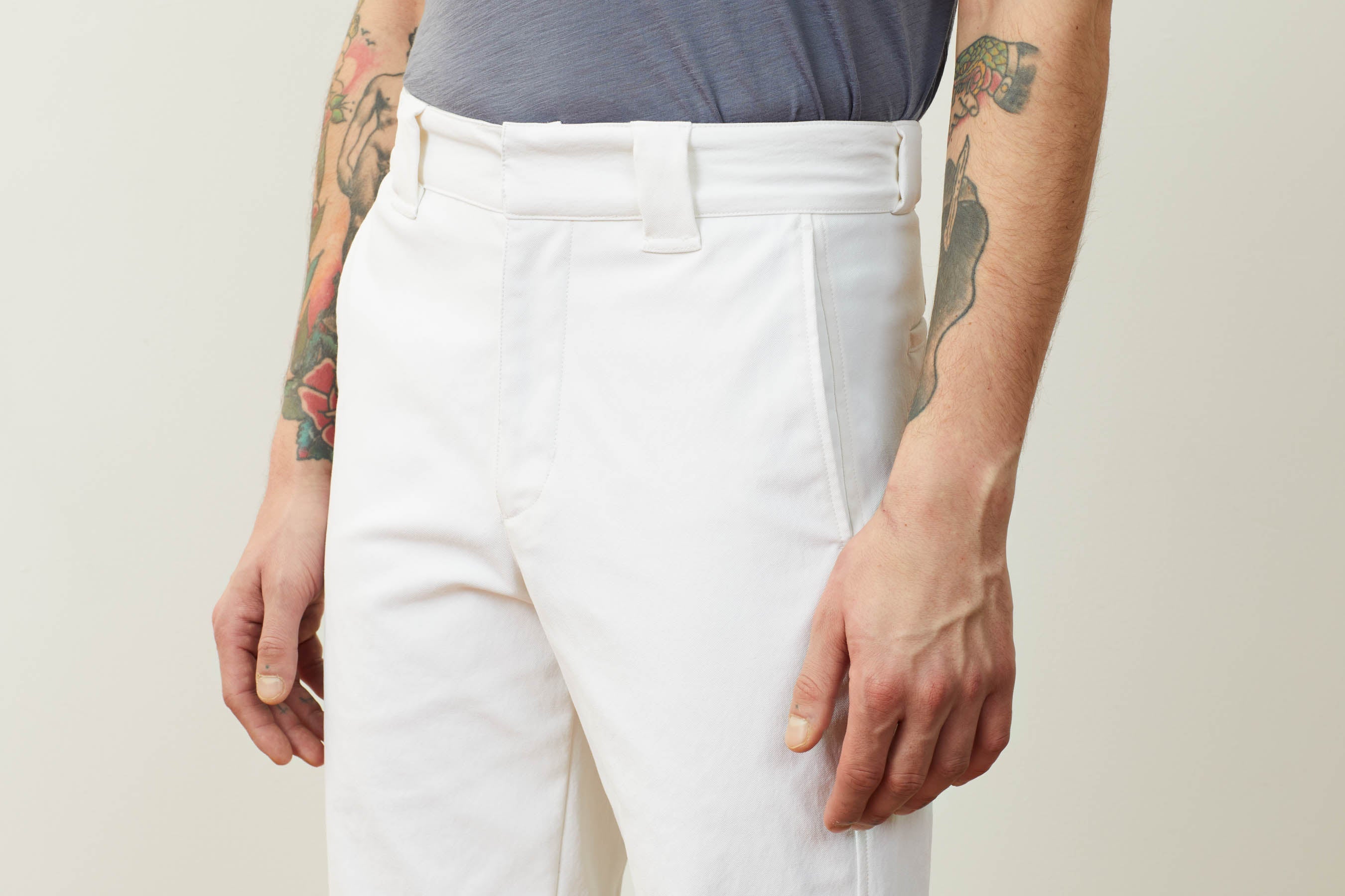 Close up image of the waistband on the Bombworks